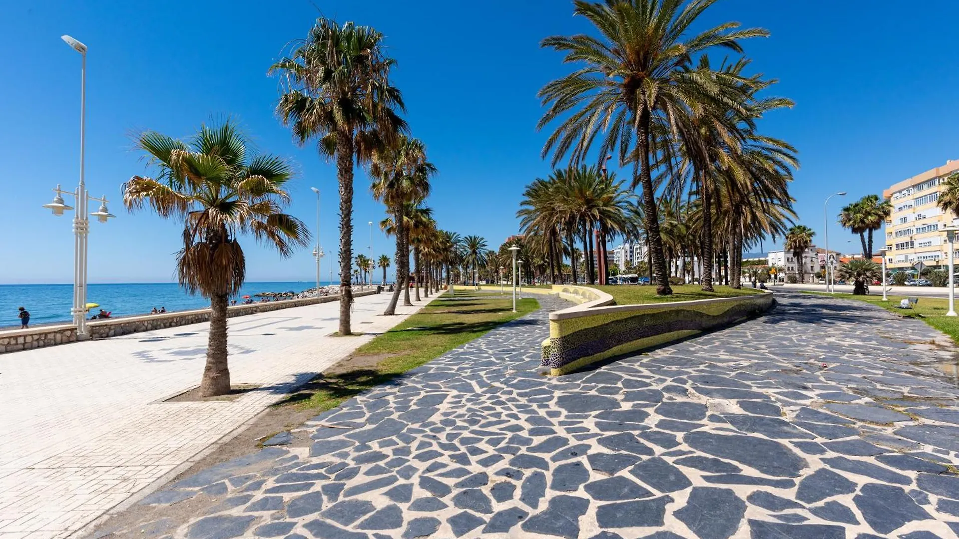 Wintowinrentals Altamira Suites Alto Malaga Apartment